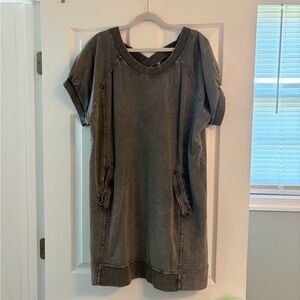 easel mineral Washed Short Sleeve Shift Dress- NWT